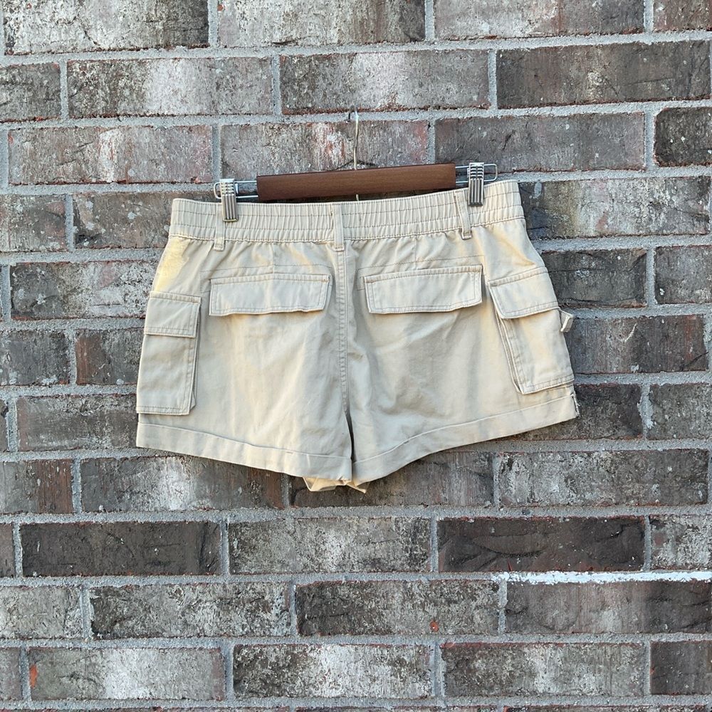 Take. 50% OFF- Rewash Women’s Shorts Beige Cargo Shorts, Size- 9/29 - Picture 5 of 7